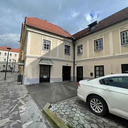 Appartement Celje Spa Apartment *